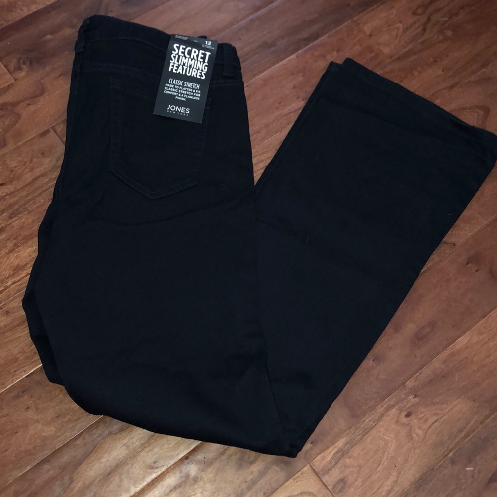 Size 12 Jones New York dark navy blue jeans NWT